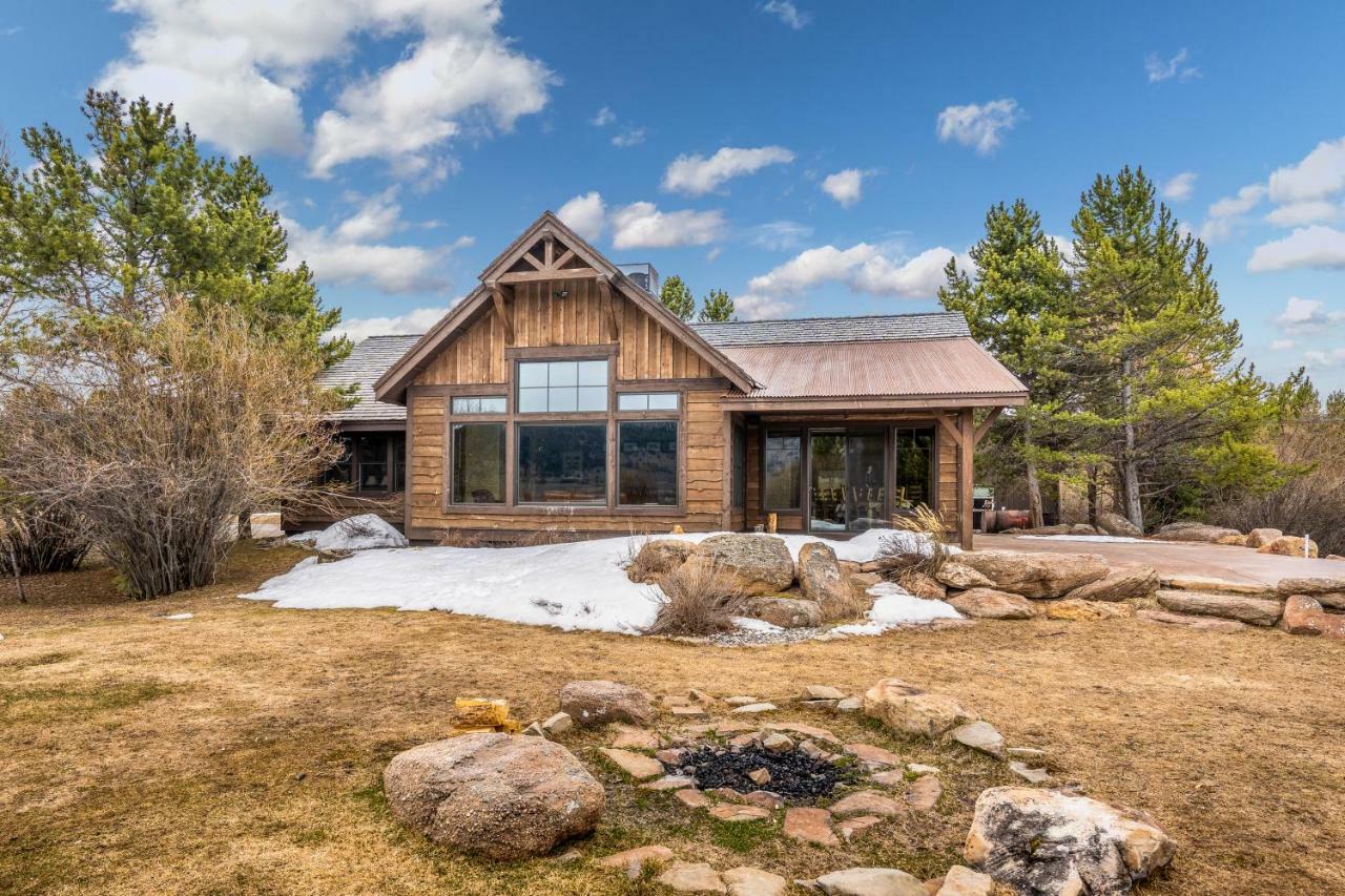 Rainbow Point Sabo Cabin West Yellowstone Exterior photo